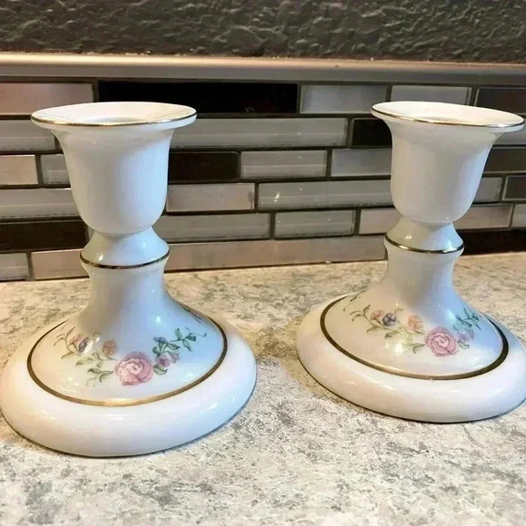 Vintage Candle Holder Set of 2 White/Floral Detail & Gold Trim - Picture 2 of 4